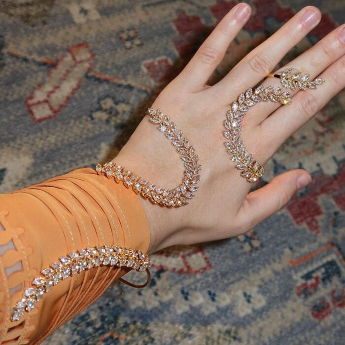 Zircon wheat leaf shape bracelet_main_03