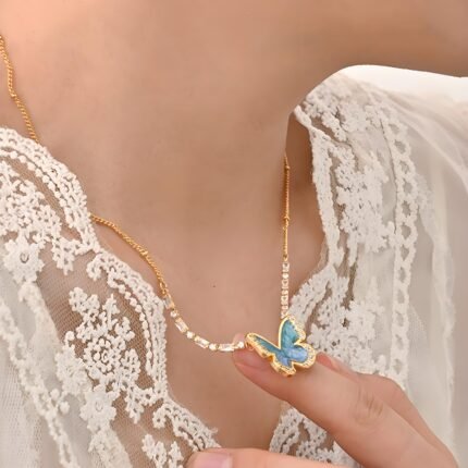 Zirconia Butterfly Necklace_Ring01